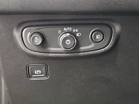 Used 2018 GMC Terrain SLT w/ Preferred Package AWD/4WD image 26