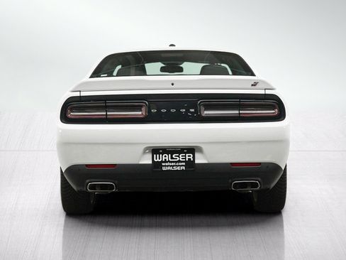 Used 2022 Dodge Challenger GT AWD/4WD image 4