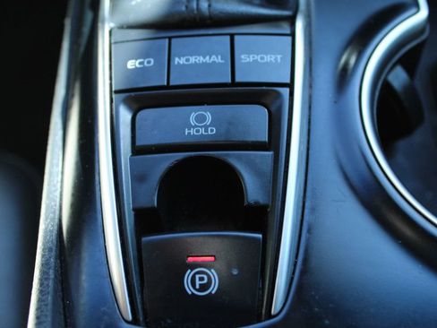 Used 2018 Toyota Camry XSE w/ Audio Package FWD image 18