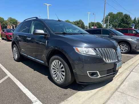 Used 2014 Lincoln MKX AWD image 1
