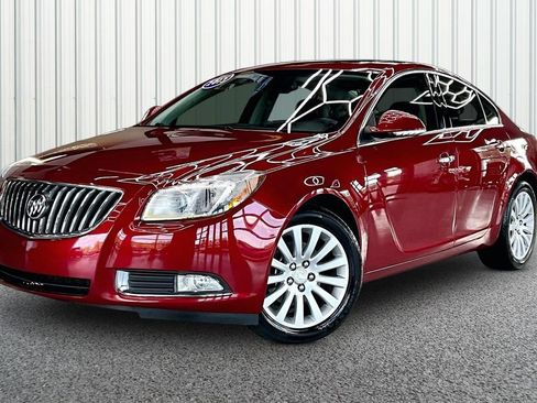Used 2013 Buick Regal Premium FWD image 3