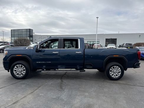 Certified 2023 GMC Sierra 3500 Denali w/ Denali Ultimate Package AWD/4WD image 8