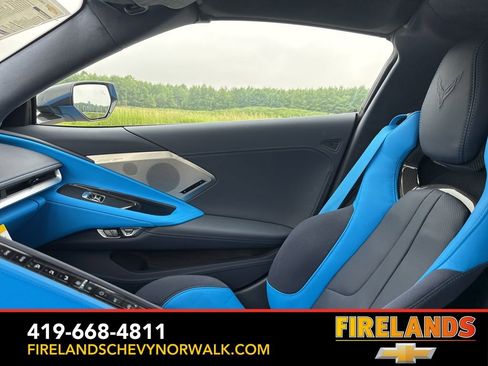 New 2025 Chevrolet Corvette Stingray Premium Cpe w/ Z51 Performance Package image 21