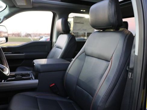 New 2026 Ford F250 Lariat w/ Black Appearance Package image 21