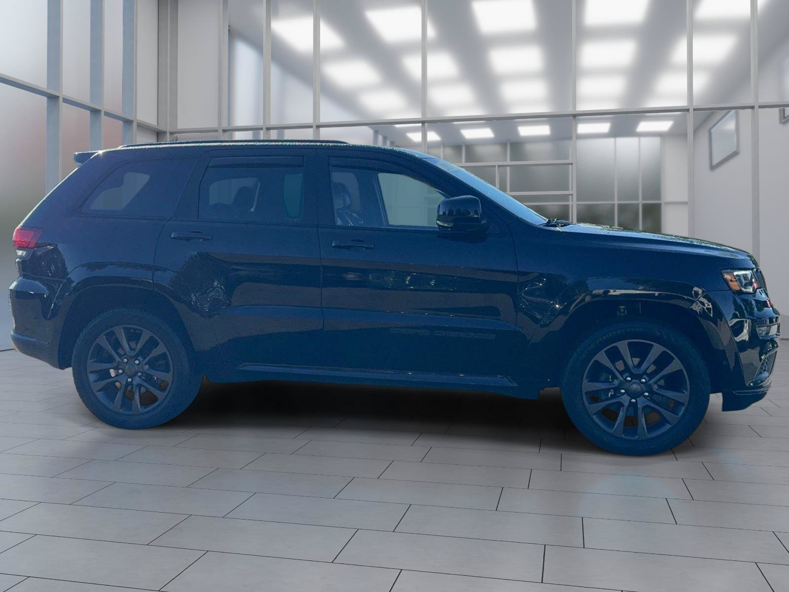 Used 2019 Jeep Grand Cherokee High Altitude AWD/4WD image 5