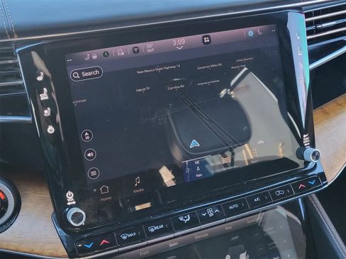 Used 2022 Jeep Grand Wagoneer Series III image 15