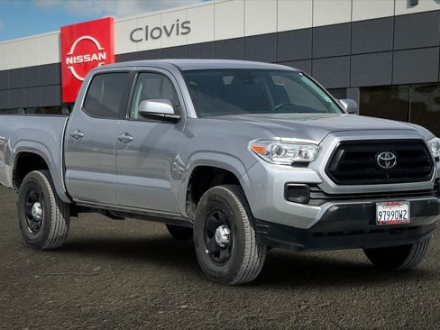 Used 2020 Toyota Tacoma SR w/ SR Convenience Package RWD image 10