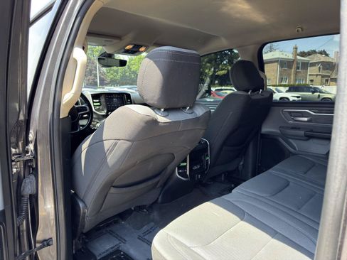 Used 2020 RAM 1500 Big Horn AWD/4WD image 30