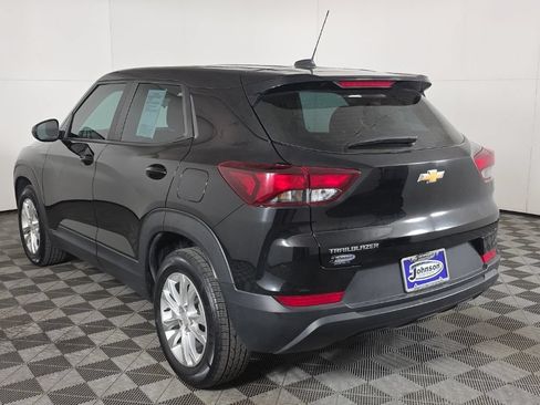 Certified 2023 Chevrolet TrailBlazer LS FWD image 8
