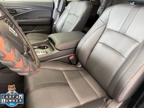 Used 2025 Honda Ridgeline TrailSport+ image 13