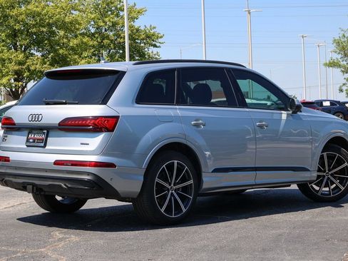 Used 2023 Audi Q7 3.0T Premium Plus AWD/4WD image 37