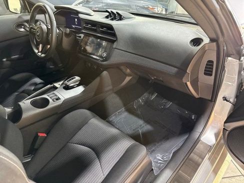 Used 2024 Nissan Z Sport w/ Floor Mat Package image 18