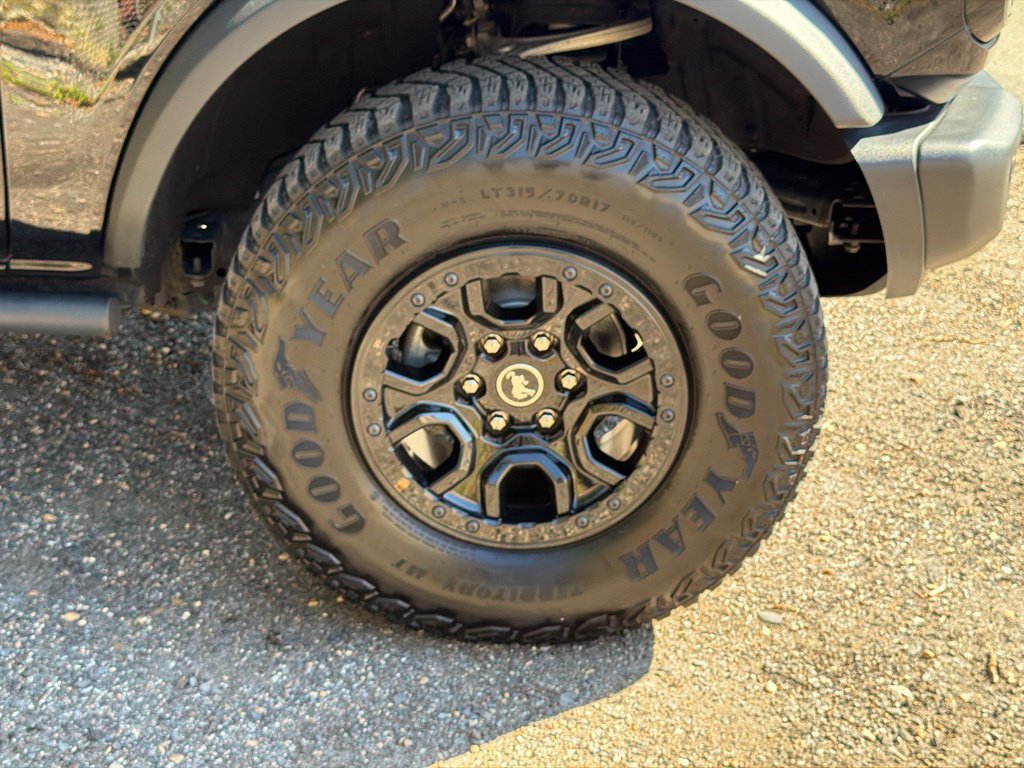 Used 2023 Ford Bronco Wildtrak AWD/4WD image 12