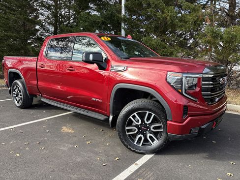 Used 2022 GMC Sierra 1500 AT4 w/ AT4 Premium Package image 2