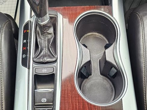 Used 2015 Acura TLX w/ Technology Package FWD image 29