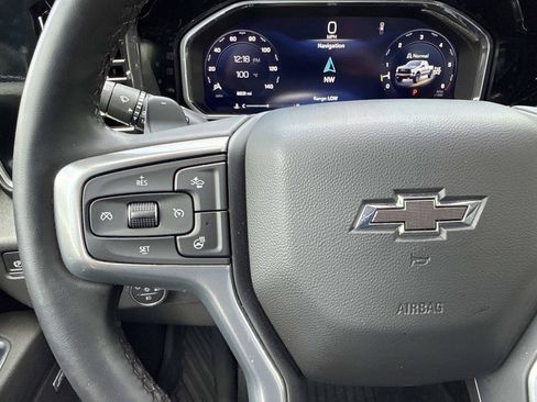 Used 2026 Chevrolet Silverado 1500 LT Trail Boss w/ LT Trail Boss Premium Package AWD/4WD image 15