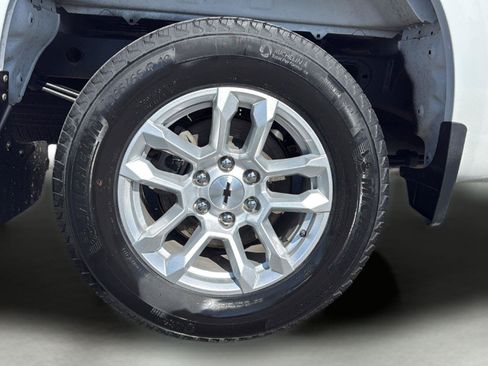 Used 2024 Chevrolet Silverado 1500 RST AWD/4WD image 48