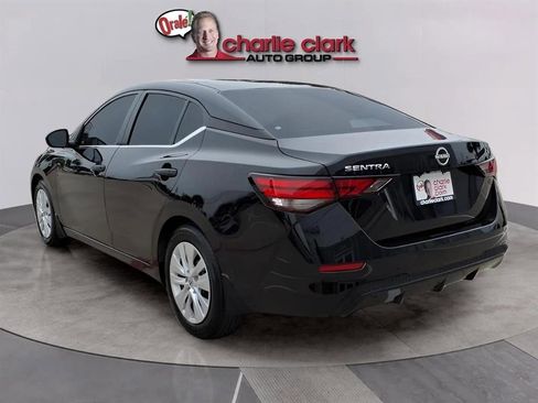 Used 2024 Nissan Sentra S image 3