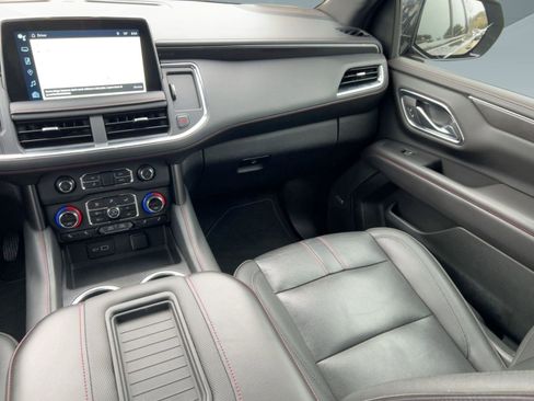 Certified 2023 Chevrolet Suburban RST image 29