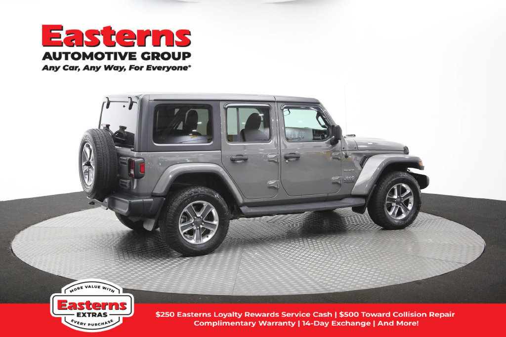 Used 2018 Jeep Wrangler Unlimited Sahara AWD/4WD image 42