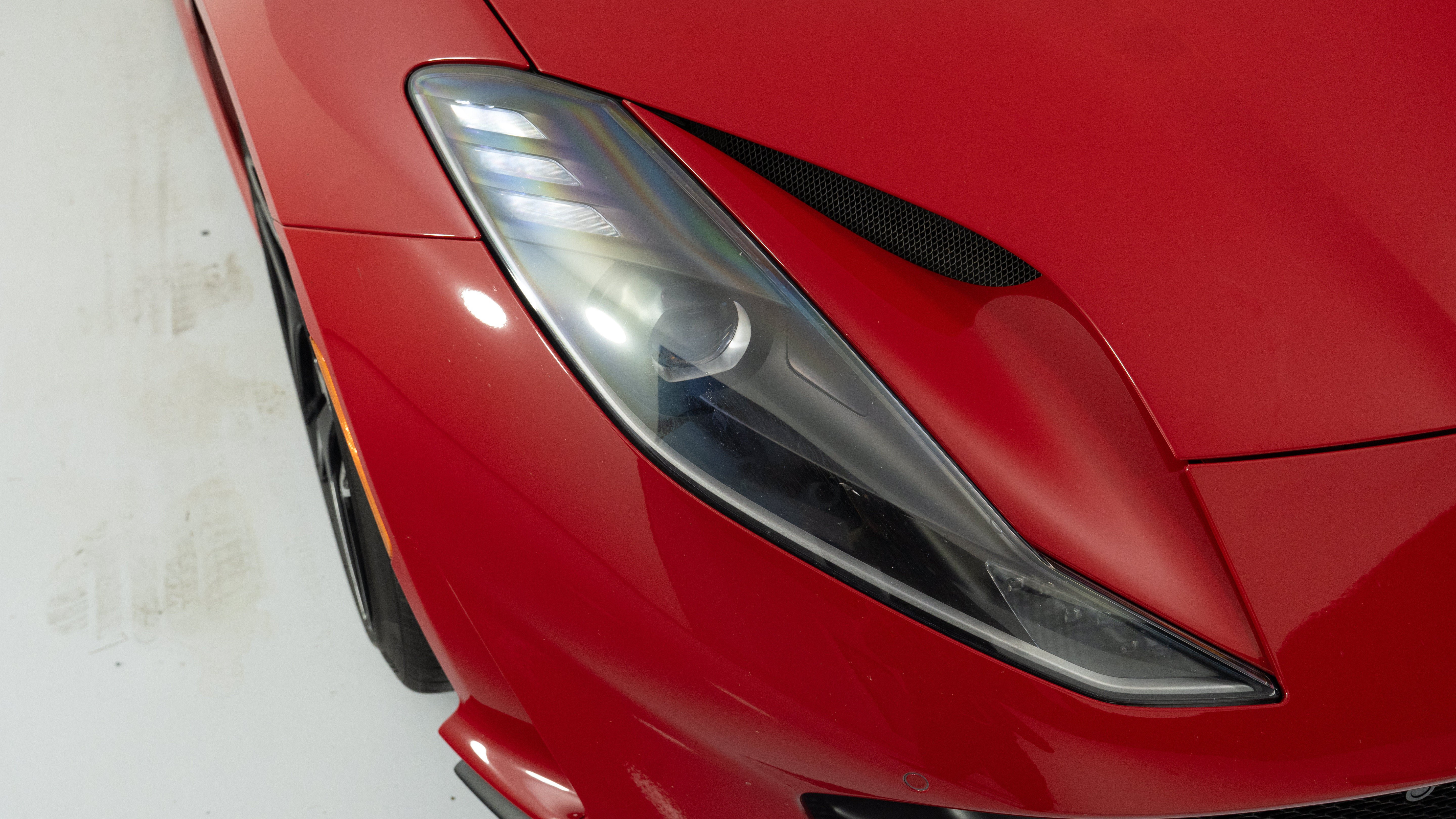 Certified 2018 Ferrari 812 Superfast RWD image 13