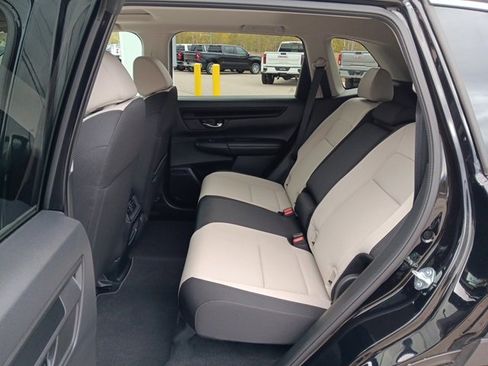 Used 2025 Honda CR-V EX image 7
