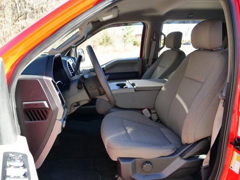 Used 2020 Ford F150 XLT image 3