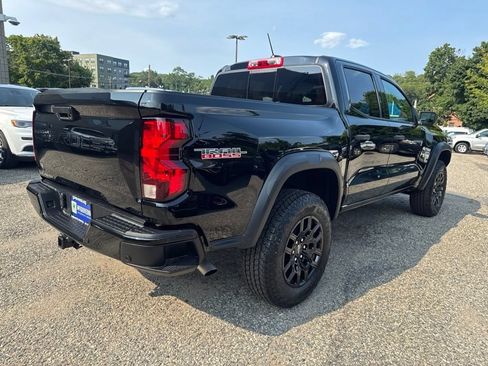 Used 2026 Chevrolet Colorado Trail Boss AWD/4WD image 7