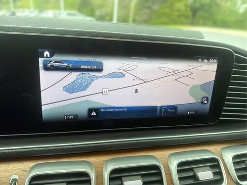Used 2025 Mercedes-Benz GLE 350 4MATIC image 16