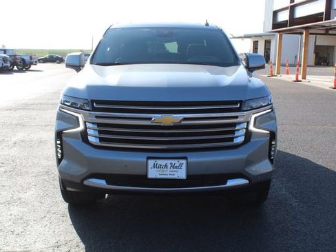 Used 2024 Chevrolet Tahoe High Country AWD/4WD image 11