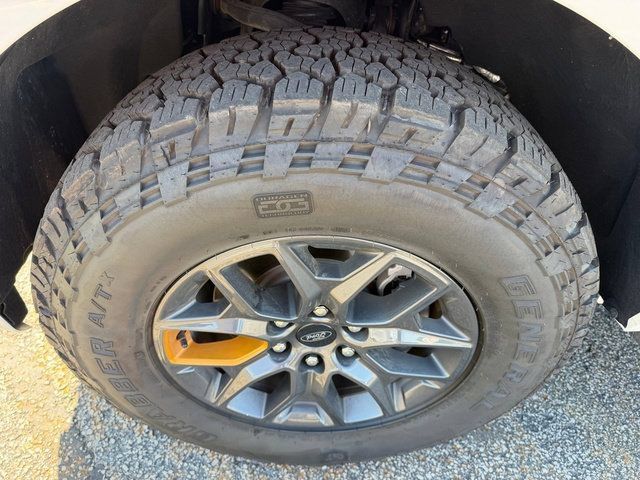 Used 2025 Ford Expedition Tremor AWD/4WD image 13
