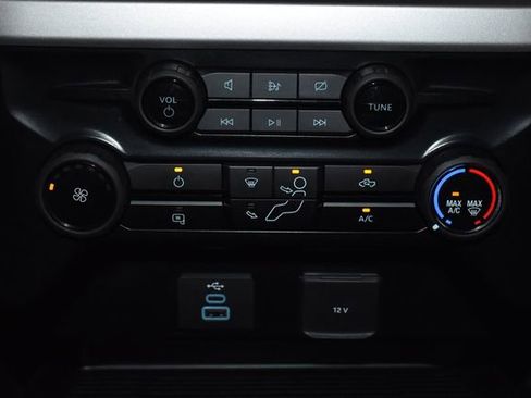 Used 2024 Ford F250 XLT image 18