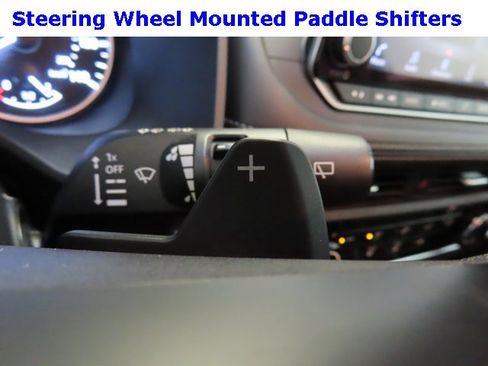 Used 2023 Nissan Rogue S image 22