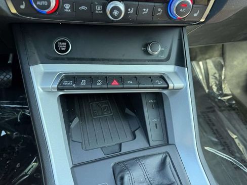 Used 2024 Audi Q3 2.0T Premium AWD/4WD image 22