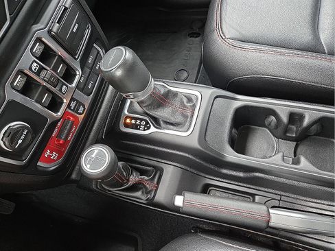 Used 2020 Jeep Gladiator Rubicon image 25