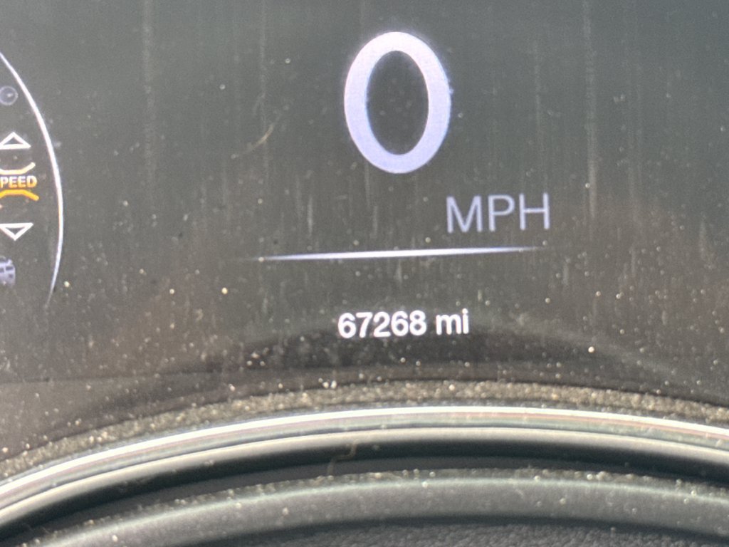 Used 2019 Jeep Grand Cherokee Limited AWD/4WD image 24