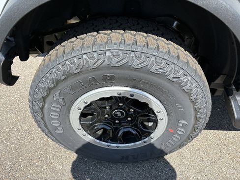 New 2026 Ford Bronco Outer Banks AWD/4WD image 11