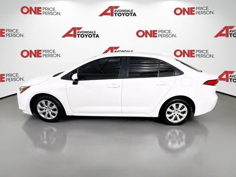 Certified 2022 Toyota Corolla LE w/ Carpet Mat Package (TMS) FWD image 5