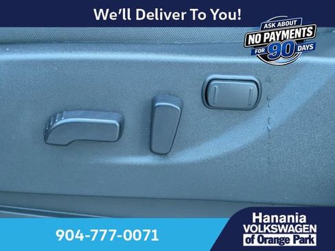 Used 2025 Nissan Frontier SV w/ SV Convenience Package RWD image 20