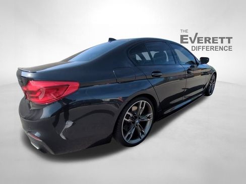 Used 2019 BMW M550i xDrive image 4