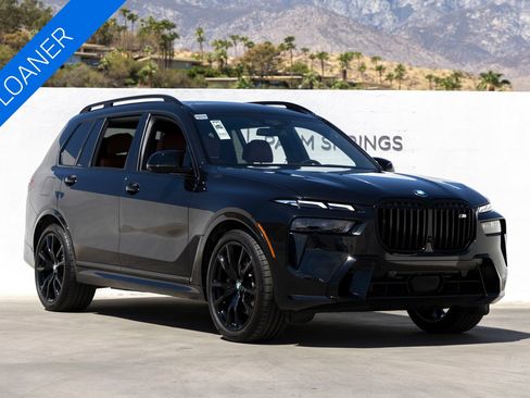Used 2026 BMW X7 M60i AWD/4WD image 2