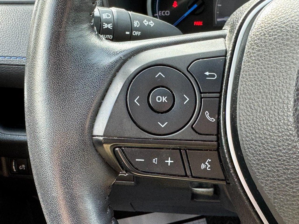 Used 2021 Toyota RAV4 XSE w/ XSE Grade Weather Package AWD/4WD image 26
