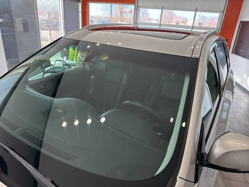 Used 2016 INFINITI QX60 AWD w/ Premium Package image 9