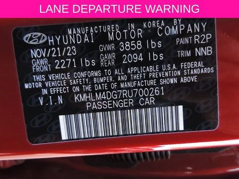 Used 2024 Hyundai Elantra SEL FWD image 13