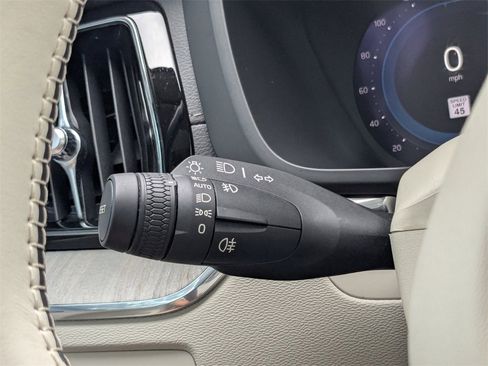 Certified 2023 Volvo XC60 B6 Ultimate image 35