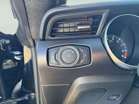 Used 2016 Ford Mustang Shelby GT350 w/ Technology Package image 24