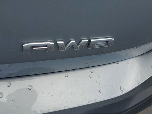 Certified 2023 GMC Terrain SLE w/ Driver Convenience Package image 6