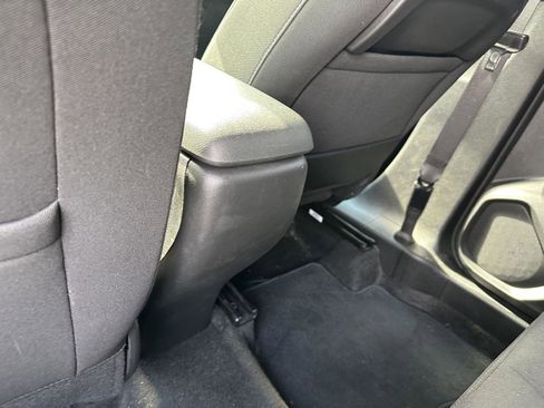 Used 2022 Chevrolet TrailBlazer LT AWD/4WD image 15