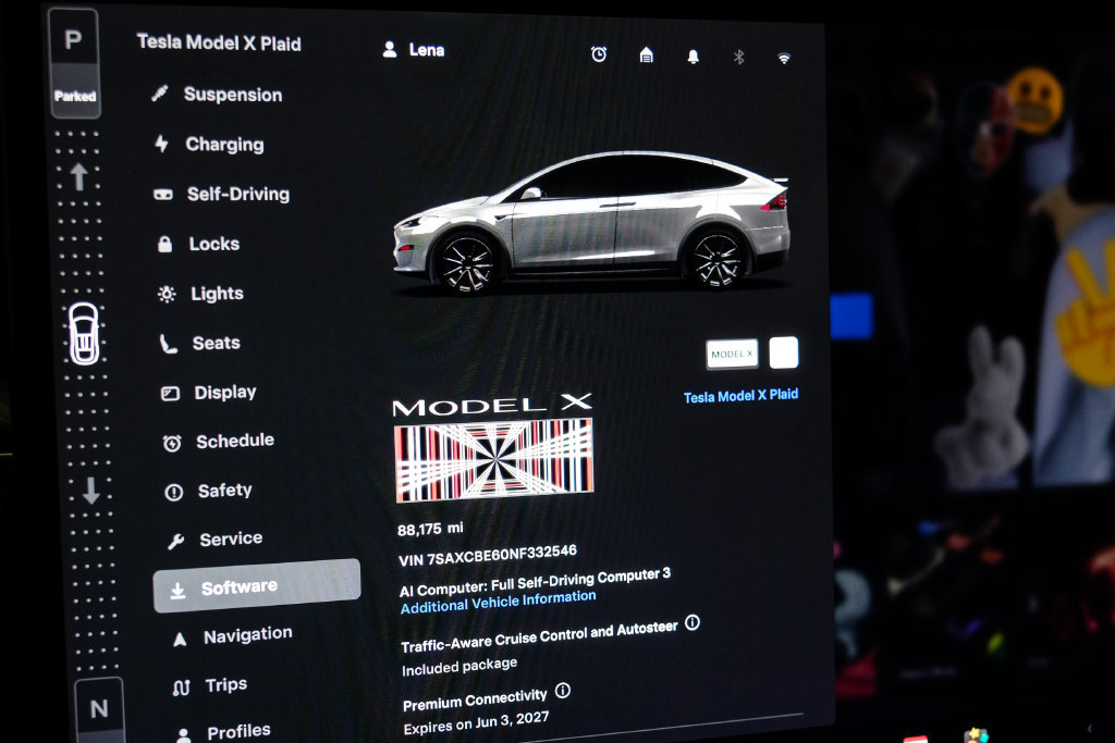Used 2022 Tesla Model X Plaid AWD/4WD image 24