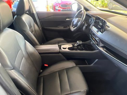 Certified 2023 Nissan Rogue SL w/ SL Premium Package AWD/4WD image 22